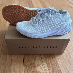 New NOBULL knit runners- white Women’s size 7.5